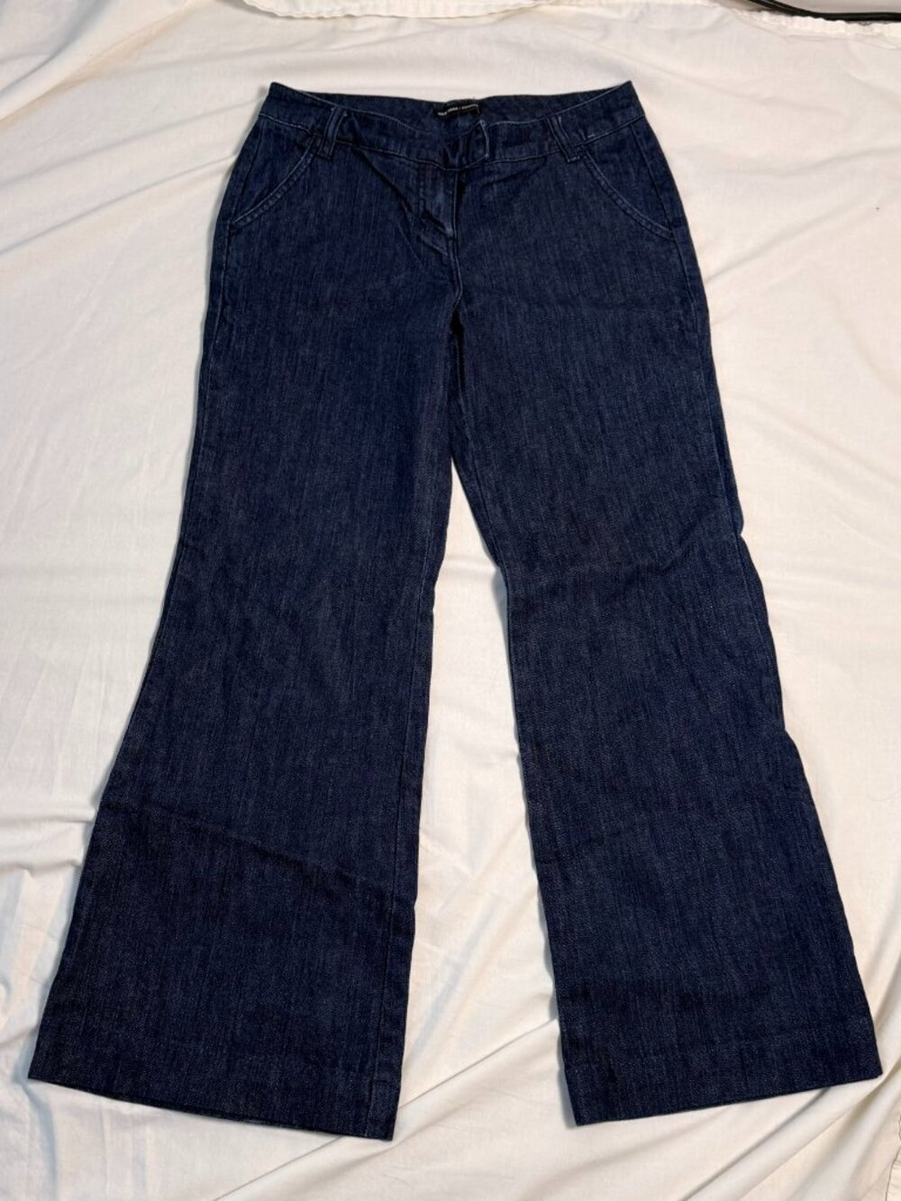 New York & Company Jeans – Size 6 Petite Inseam – Dark Wash Flare Denim